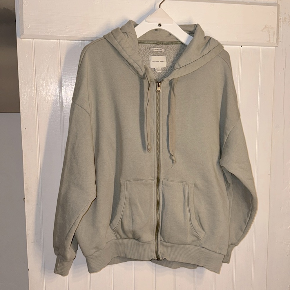 Basic Oversized Zip-up